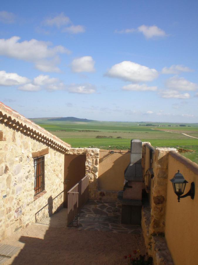 Camino Del Prado Guest House Santa Maria la Real de Nieva Exterior photo