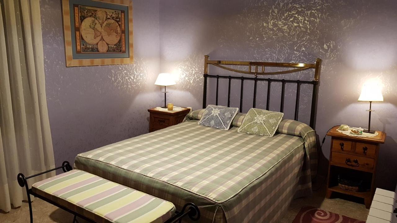 Camino Del Prado Guest House Santa Maria la Real de Nieva Exterior photo